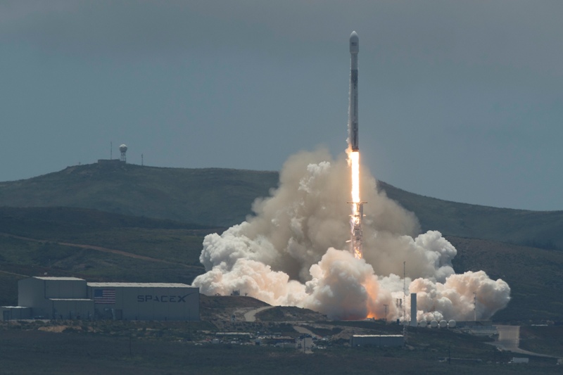 SpaceX Falcon 9 rocket from Space Launch Complex 4E Vandenberg Air Force Base